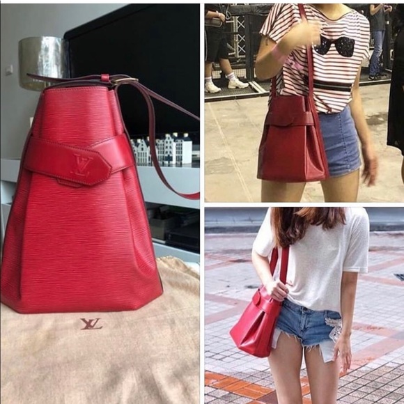 Louis Vuitton Handbags - 🌹🔥RARE CUTE red Louis Vuitton bucket bag
